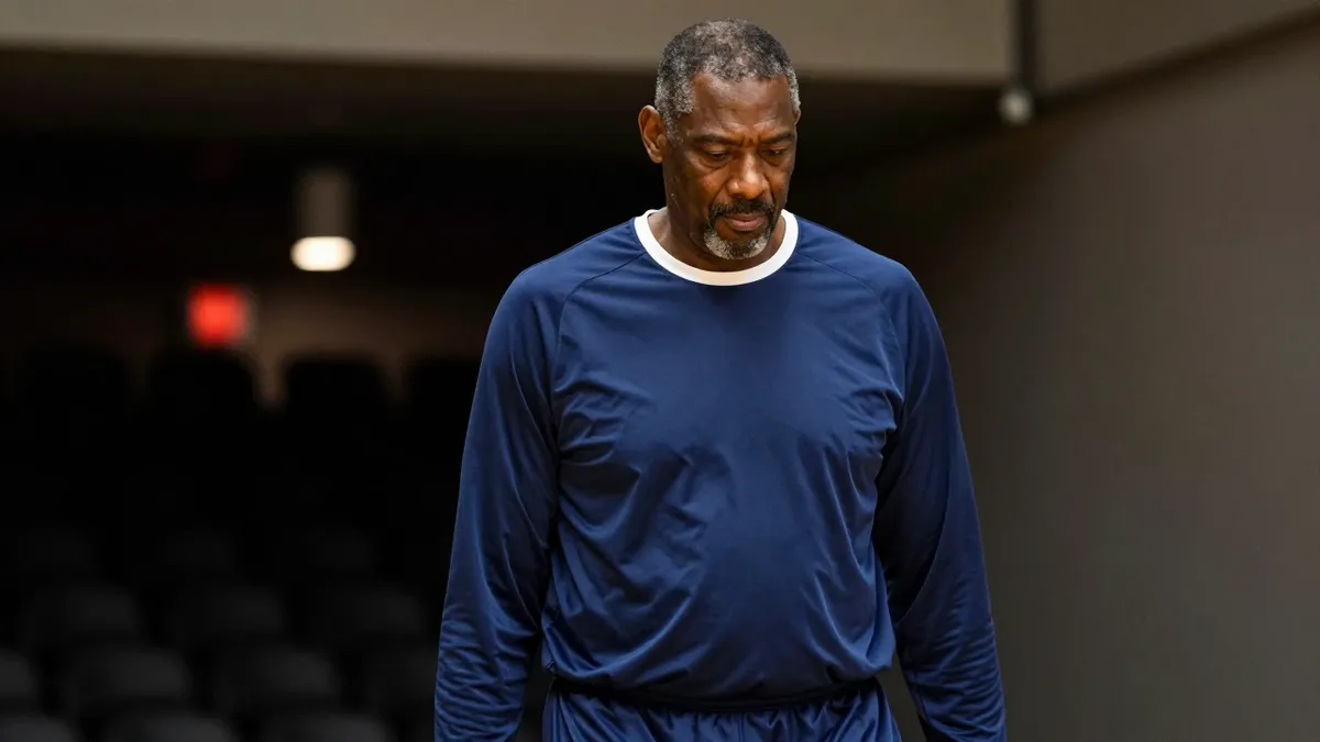 The Minnesota Timberwolves will retire Kevin Garnett's No