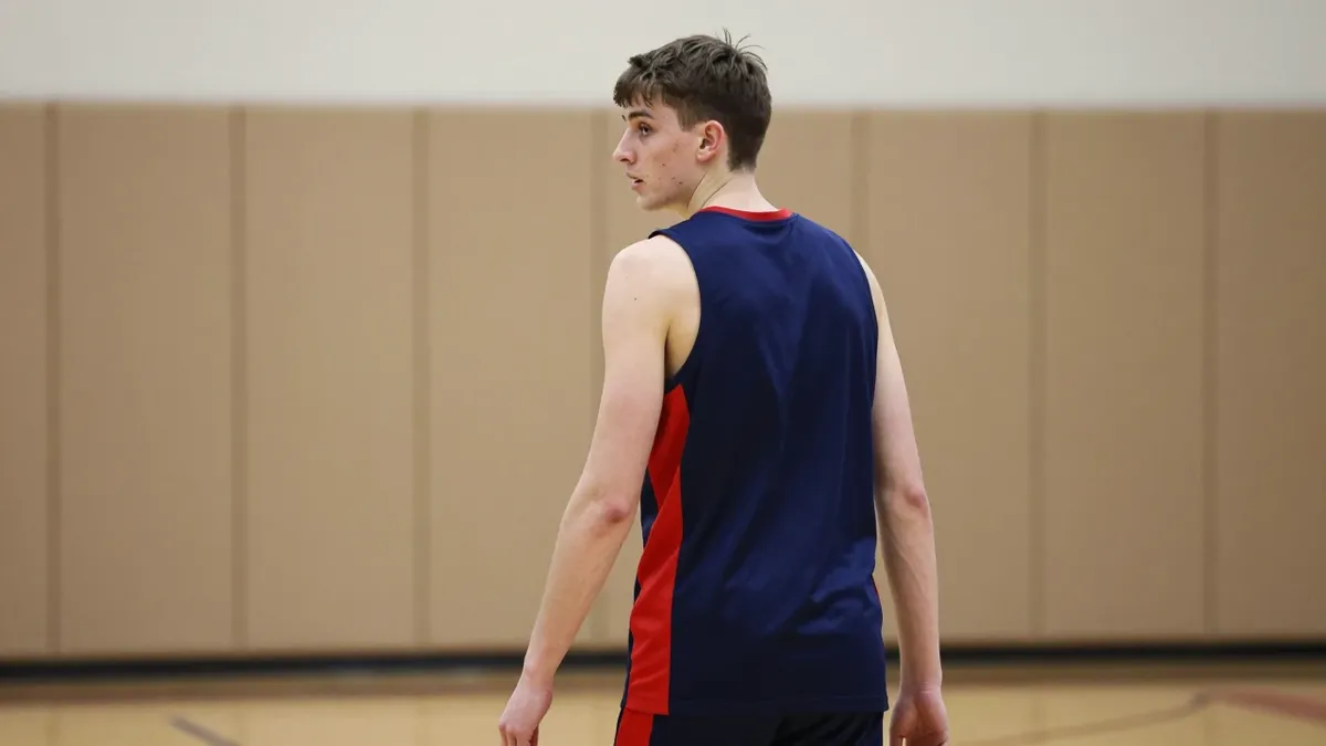 Minnesota Timberwolves draft pick Trey Kaufman-Renn transfers to Kansas