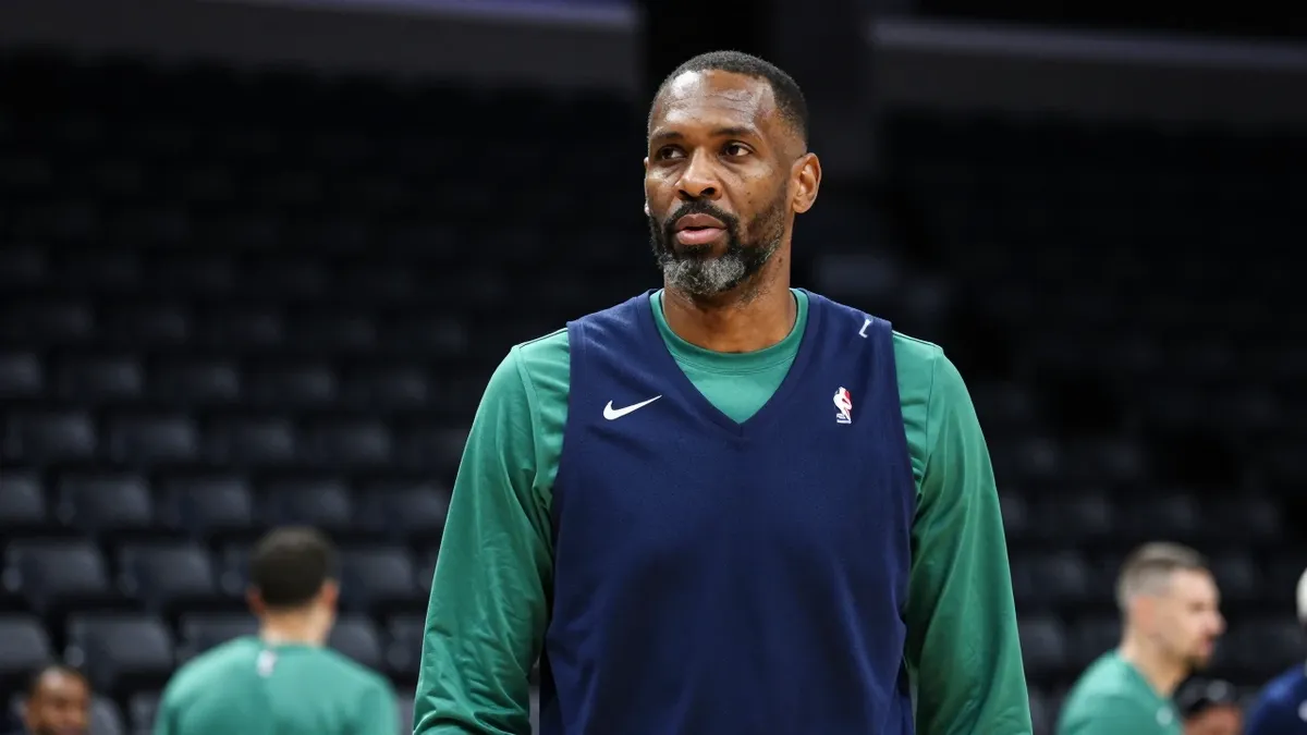 Reports suggest Kevin Love and the Minnesota Timberwolves have mutual interest in a reunion