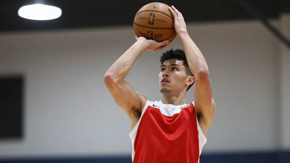 The Minnesota Timberwolves are now the top contenders for restricted free agent Jonathan Kuminga after the Cleveland...